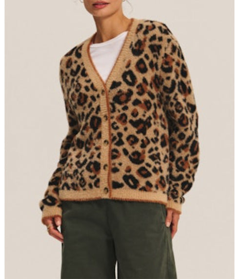 Betsy Cardigan - Leopard